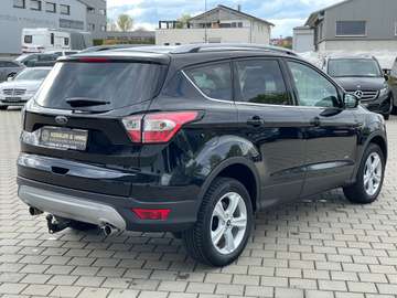 Ford Kuga Titanium 2.0 TDCi 4x4 Aut/StandH/ACC/Kamera – Bild 5