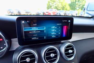Mercedes-Benz GLC 220d 4Matic#AMG#NIGHT#LUFT#PANO#1HD# – Bild 17