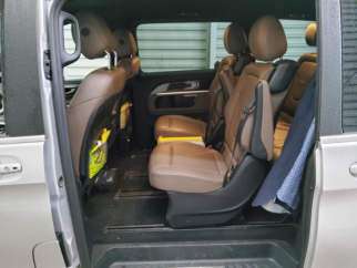 Mercedes-Benz V 300 d AVANTGARDE EDITION 4MATIC lang – Bild 8