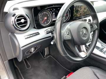 Mercedes-Benz E 350 d 4Matic All-Terrain HuD/StandH/Luft/Voll – Bild 12