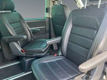 Volkswagen T6.1 Multivan Generation Six 4MOTION StandHZG Na – image 12