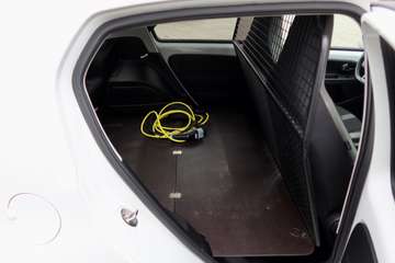 Volkswagen e-load up!#CCS#KAMERA#SITZH#TEMP#8xALU – image 20