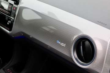 Volkswagen e-load up!#CCS#KAMERA#SITZH#TEMP#8xALU – image 10