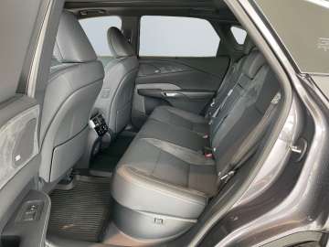 Lexus RX 450h + 2,5 l E-CVT, 4x4 Plug-in 5-Türer LUXUR – Bild 9