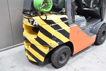Toyota 02-8FGF25 – Bild 7