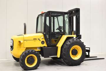 JCB 930, 4 x 4 – Bild 3