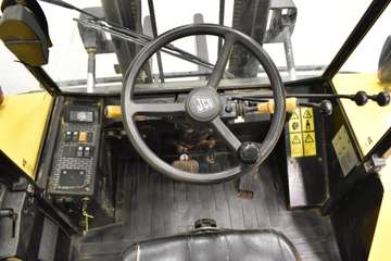 JCB 930, 4 x 4 – Bild 6