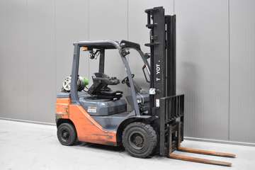 Toyota 02-8FGF25 – Bild 1
