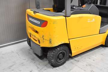 Jungheinrich EFG 320 N – Bild 7