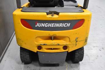 Jungheinrich EFG 320 N – Bild 8