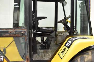 JCB 930, 4 x 4 – Bild 4