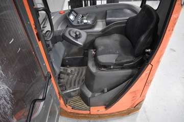 Toyota RRE 140 HCC – Bild 6