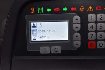 Toyota RRE 140 HCC – Bild 8