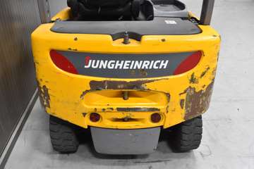 Jungheinrich EFG 320 N – Bild 8