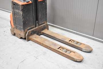 Toyota SWE 080L – Bild 4