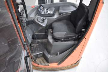 Toyota RRE 140 HCC – Bild 6