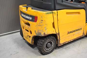 Jungheinrich EFG 320 – Bild 7